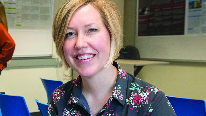 Headshot of Jenny Dauer.