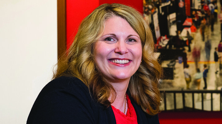 Headshot of Julie Obermeyer.